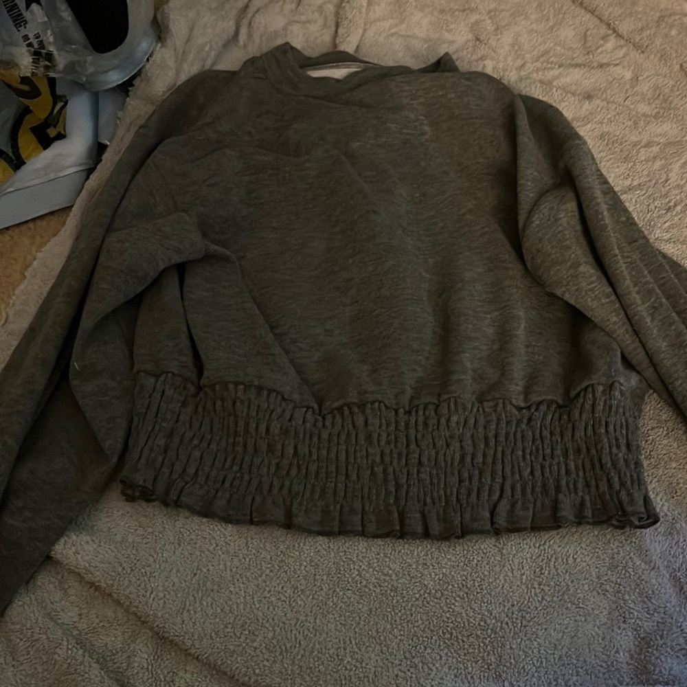 Grey sweater